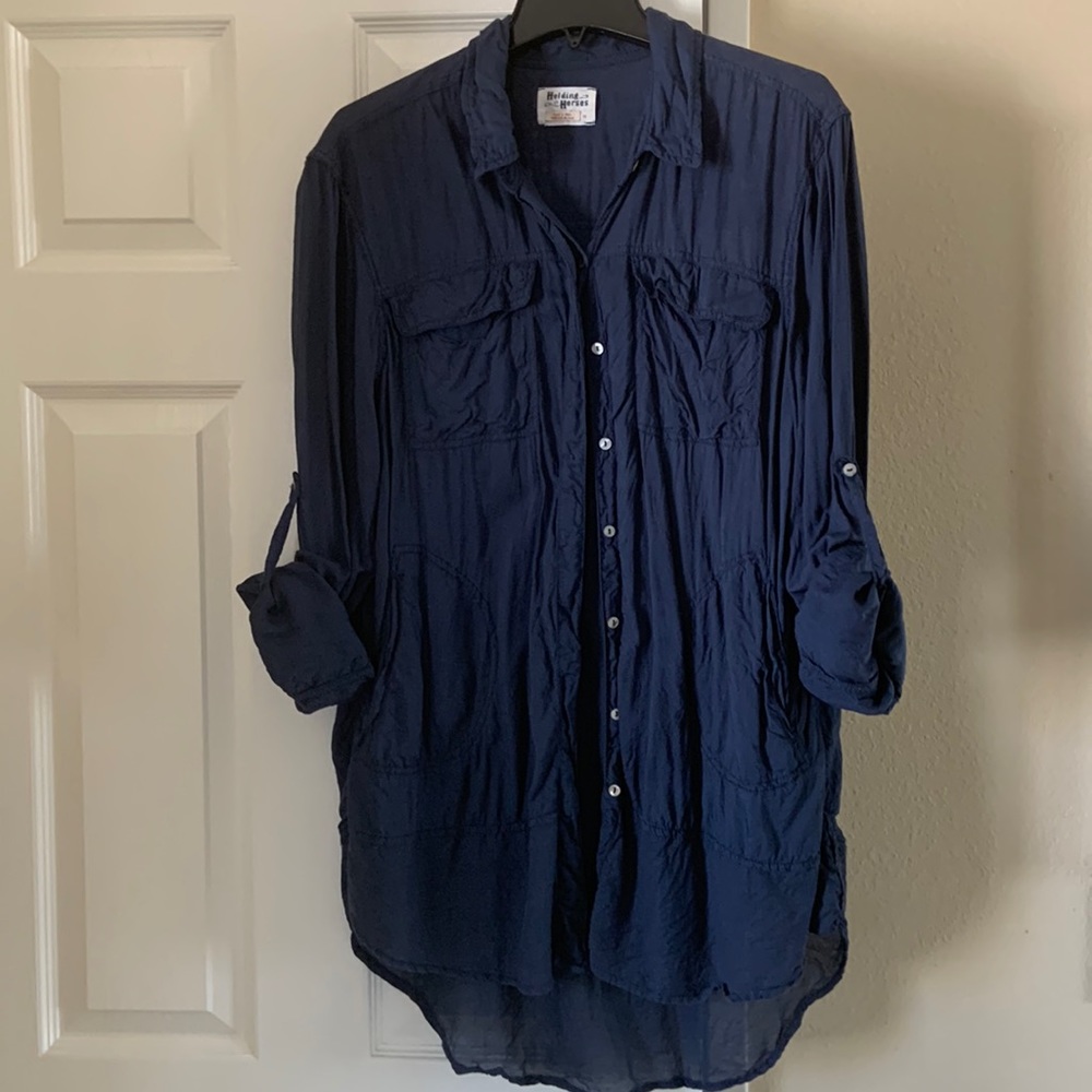 Anthropology holding horses top